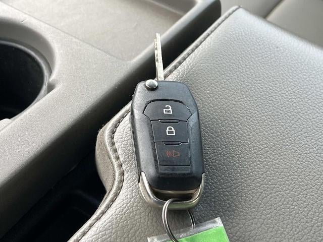 2019 Ford Super Duty F-450 DRW XL 4WD Crew Cab 179" WB 60" CA