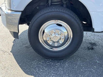 2017 Ford Super Duty F-350 DRW XL 2WD Reg Cab 145" WB 60" CA