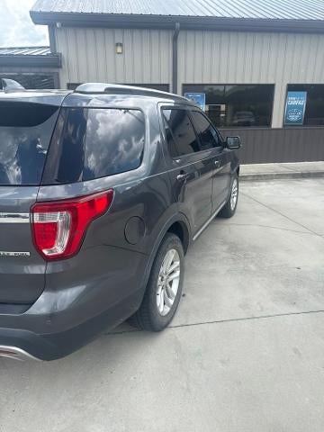 2016 Ford Explorer FWD 4dr XLT
