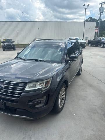 2016 Ford Explorer FWD 4dr XLT