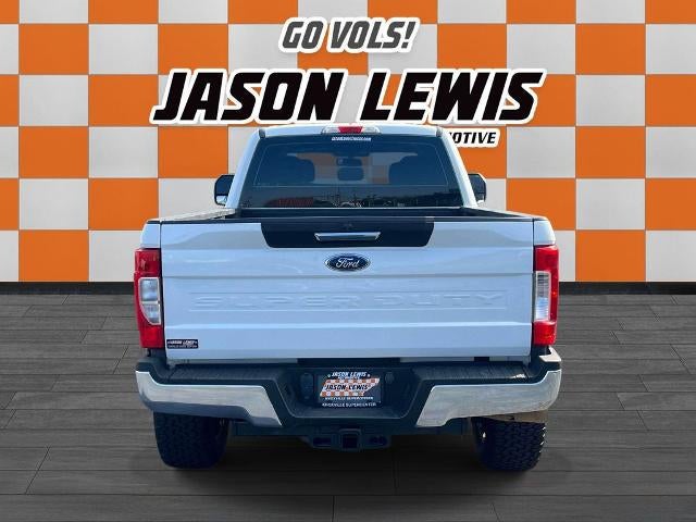 2017 Ford Super Duty F-350 SRW XL 4WD Crew Cab 6.75' Box