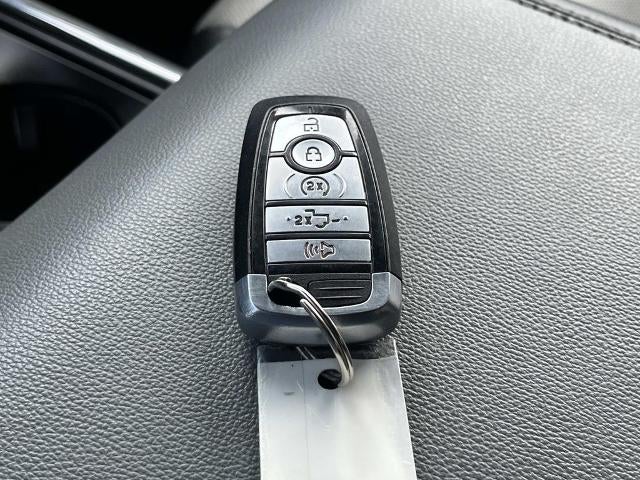 2021 Ford F-150 LARIAT 4WD SuperCrew 5.5' Box