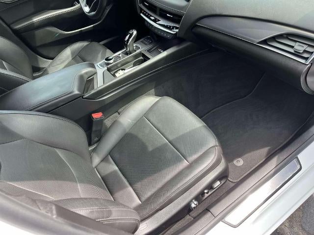 2025 Cadillac CT5 4dr Sdn Premium Luxury