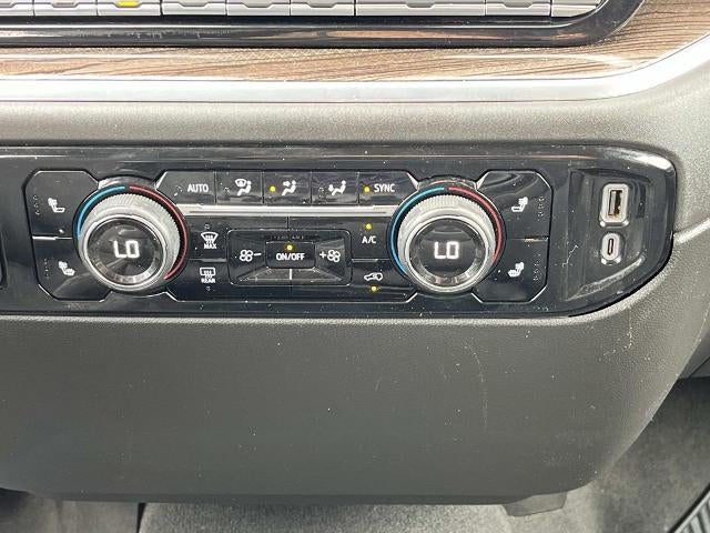 2025 Chevrolet Silverado 3500 HD Crew Cab Long Box 4-Wheel Drive LT