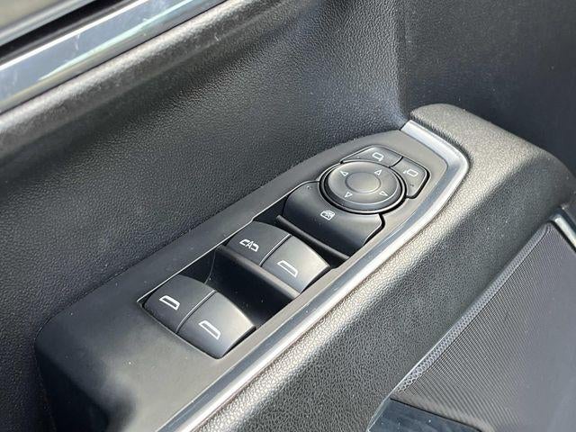 2023 Chevrolet Silverado 1500 Crew Cab Standard Box 4-Wheel Drive LT
