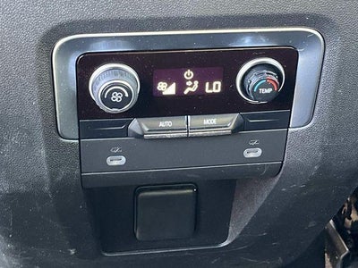 2021 Chevrolet Suburban 4WD LT