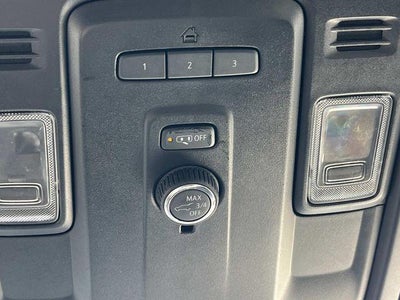 2021 Chevrolet Suburban 4WD LT