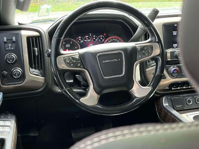 2015 GMC Sierra 2500 HD Crew Cab Standard Box 4-Wheel Drive Denali