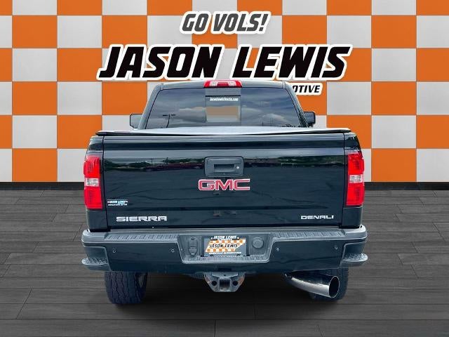 2015 GMC Sierra 2500 HD Crew Cab Standard Box 4-Wheel Drive Denali