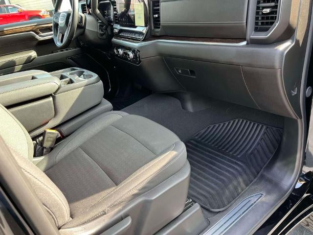 2024 GMC Sierra 1500 Crew Cab Short Box 4-Wheel Drive SLE