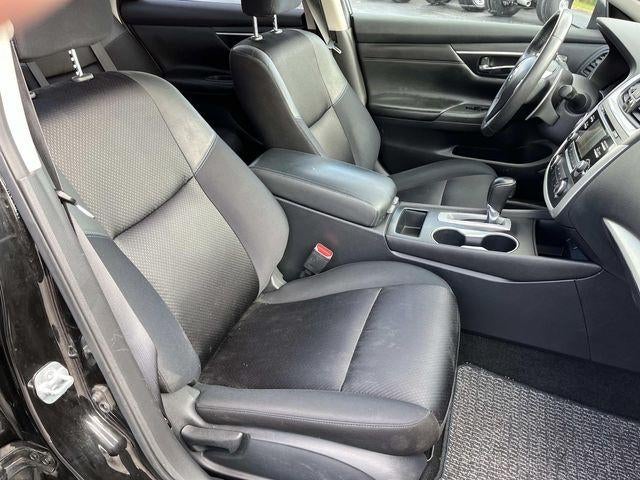 2017 Nissan Altima 2.5 SR Sedan