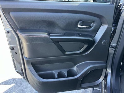 2024 Nissan Titan 4x4 Crew Cab PRO-4X