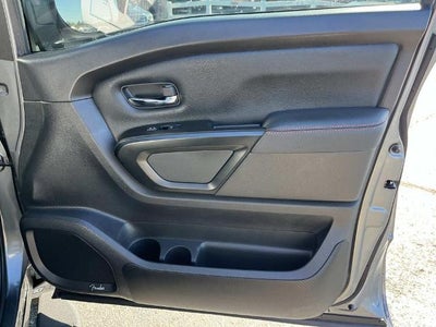 2024 Nissan Titan 4x4 Crew Cab PRO-4X