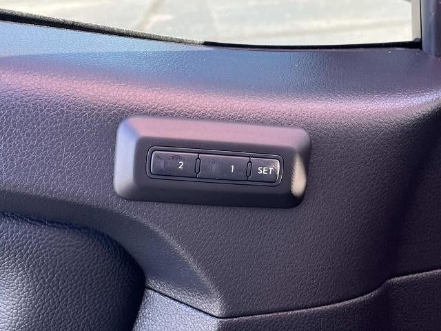 2024 Nissan Titan 4x4 Crew Cab PRO-4X