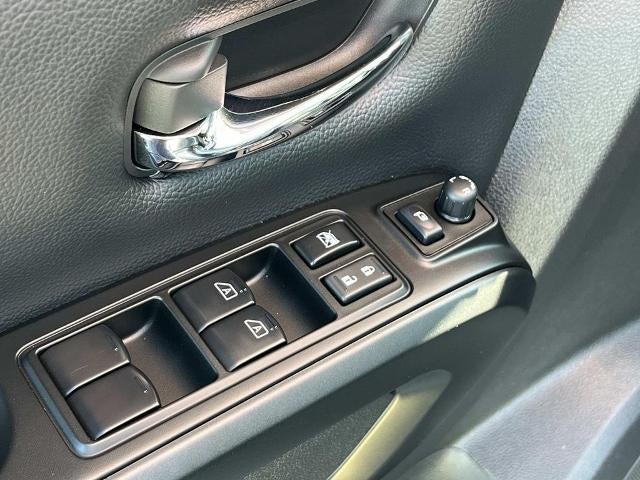 2024 Nissan Titan 4x4 Crew Cab PRO-4X