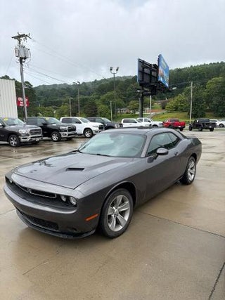 2015 Dodge Challenger 2dr Cpe SXT