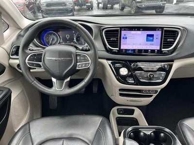 2023 Chrysler Pacifica Touring L FWD