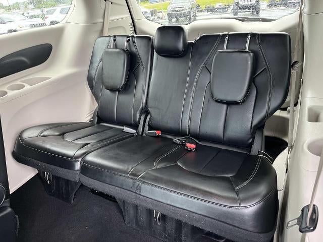 2023 Chrysler Pacifica Touring L FWD
