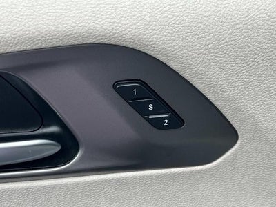 2023 Chrysler Pacifica Touring L FWD