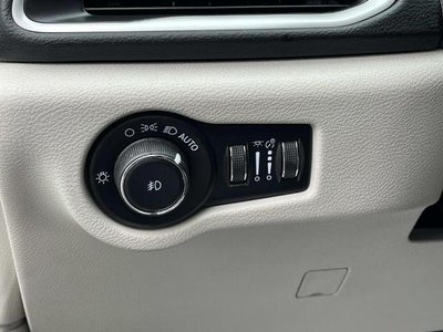 2023 Chrysler Pacifica Touring L FWD