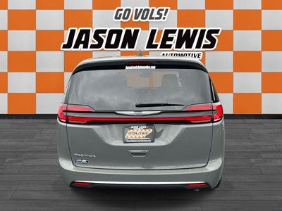 2025 Chrysler Pacifica Select FWD