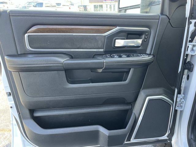 2023 RAM 3500 Laramie 4x4 Mega Cab 6'4" Box