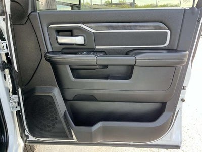 2024 RAM 3500 Big Horn 4x4 Crew Cab 8' Box