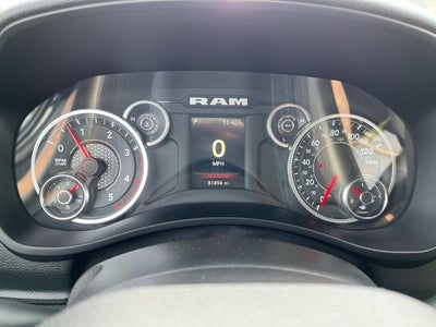 2024 RAM 3500 Big Horn 4x4 Crew Cab 8' Box