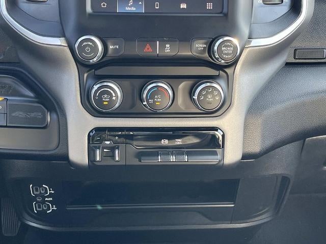 2024 RAM 3500 Big Horn 4x4 Crew Cab 8' Box