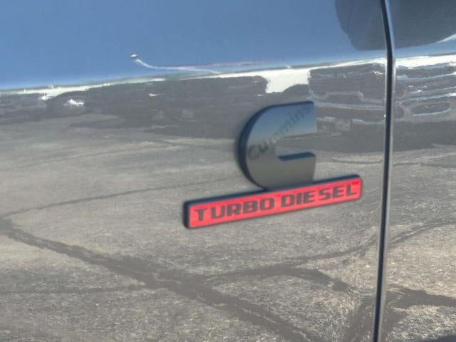 2023 RAM 3500 Laramie 4x4 Crew Cab 8' Box