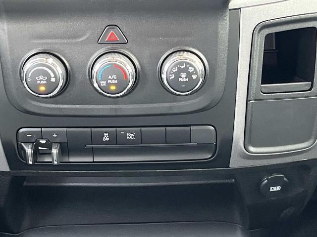 2023 RAM 1500 Classic Tradesman 4x4 Crew Cab 5'7" Box