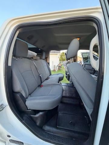 2015 RAM 2500 4WD Crew Cab 8 Ft Box Tradesman
