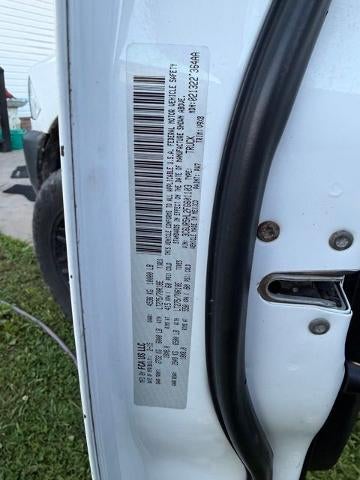 2015 RAM 2500 4WD Crew Cab 8 Ft Box Tradesman