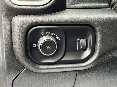 2024 RAM 2500 Tradesman 4x4 Crew Cab 8' Box