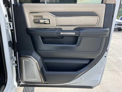 2019 RAM 2500 Limited 4x4 Crew Cab 6'4" Box