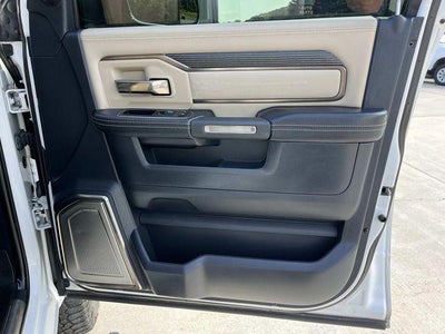 2019 RAM 2500 Limited 4x4 Crew Cab 6'4" Box