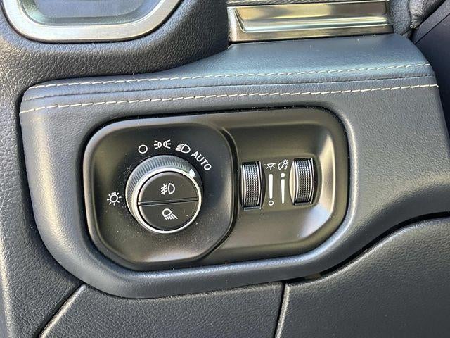 2019 RAM 2500 Limited 4x4 Crew Cab 6'4" Box