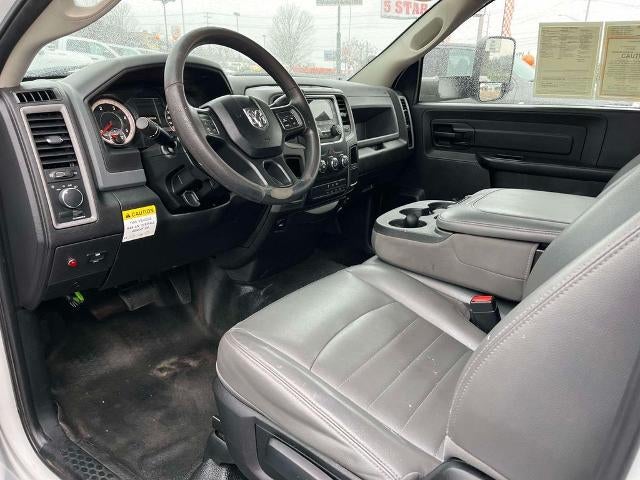 2017 RAM 5500 Chassis Cab Tradesman 4x2 Reg Cab 84" CA 168.5" WB