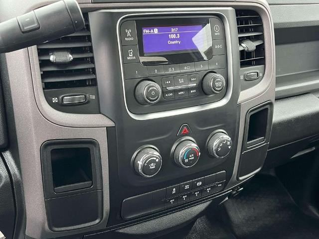 2017 RAM 5500 Chassis Cab Tradesman 4x2 Reg Cab 84" CA 168.5" WB