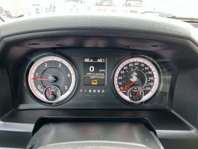 2018 RAM 3500 Chassis Cab Tradesman 4WD Crew Cab 60" CA 172.4" WB