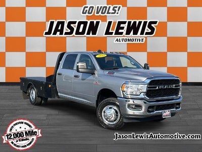 2023 RAM 3500 Chassis Cab Tradesman 4WD Crew Cab 60" CA 172.4" WB