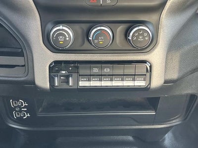 2023 RAM 3500 Chassis Cab Tradesman 4WD Crew Cab 60" CA 172.4" WB