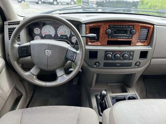 2006 Dodge Ram 3500 4WD Quad Cab 8 Ft Box DRW SLT