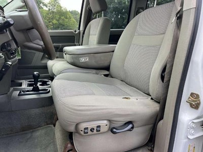 2006 Dodge Ram 3500 4WD Quad Cab 8 Ft Box DRW SLT