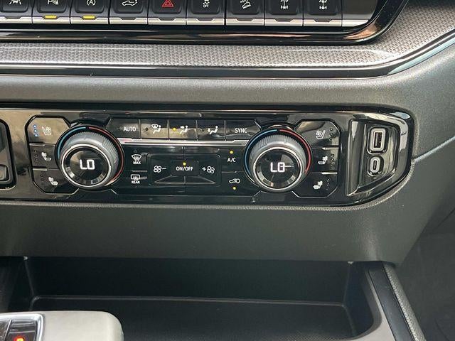 2023 Chevrolet Silverado 1500 Crew Cab Short Box 4-Wheel Drive ZR2