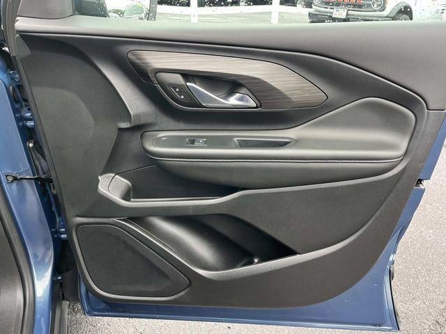 2024 GMC Terrain FWD 4dr SLE