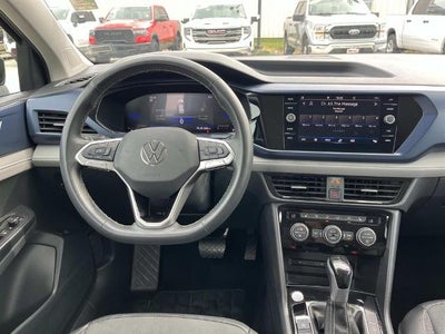 2024 Volkswagen Taos SE FWD