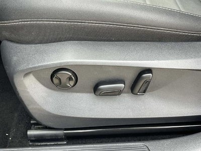 2024 Volkswagen Taos SE FWD