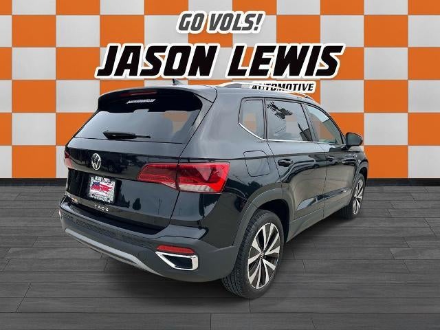2024 Volkswagen Taos SE FWD