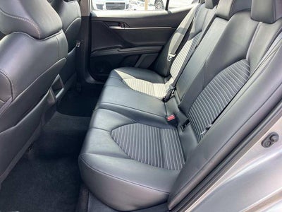 2023 Toyota Camry SE Auto (SE)